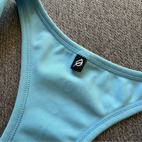 P’tula Bree Racerback Active Tank Top Small - Picture 2 of 5